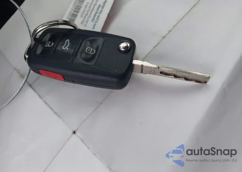 2011 Volkswagen Jetta 2.5L Se из США, поврежденный, VIN 3VWDZ7AJ4BM067513